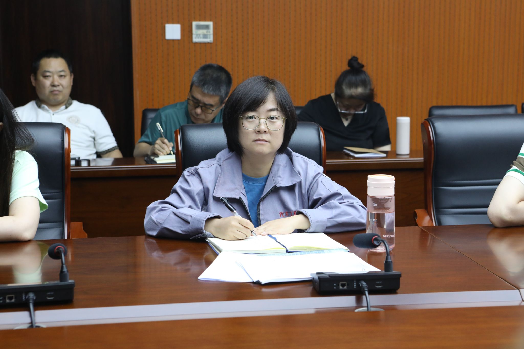 苏敬书记立足深入意甲全球赞助商官方网