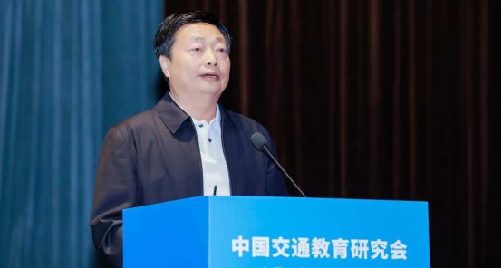 企业精英齐聚一堂