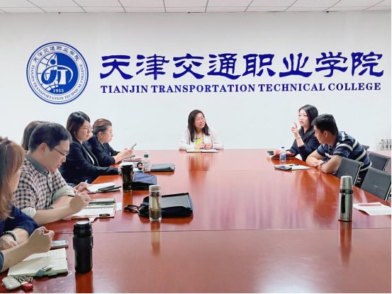 公寓管理办公室负责人